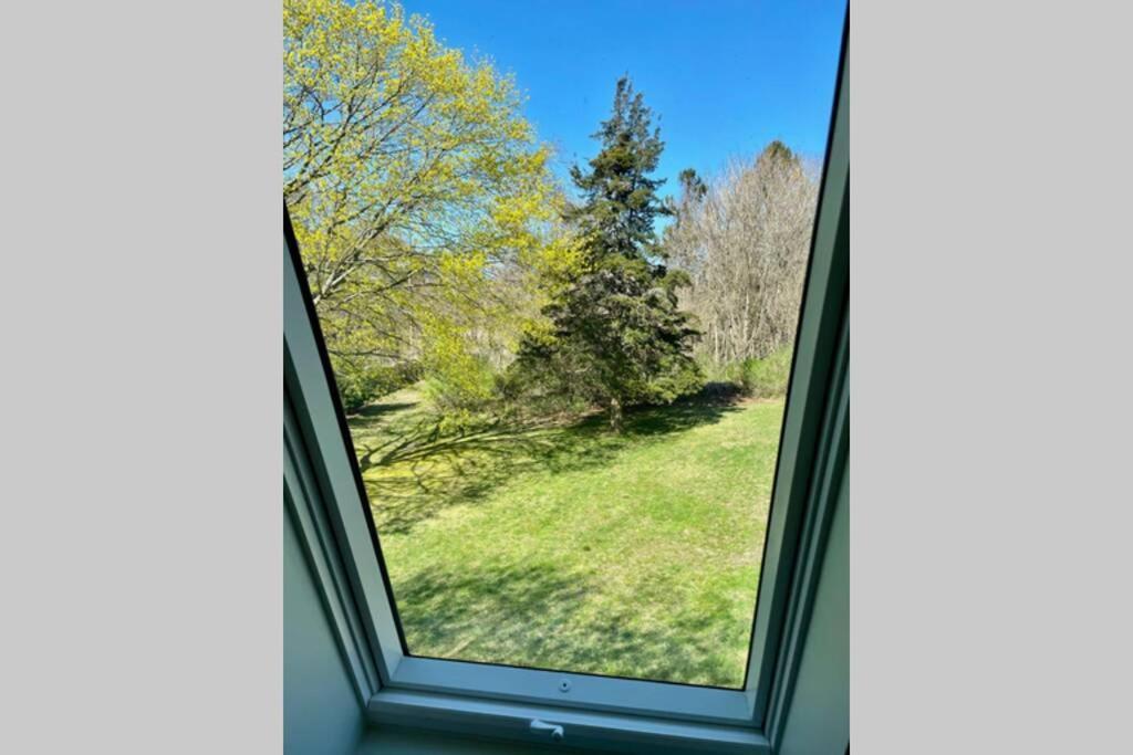 מדיסון Newly Renovated Carriage House Near Town & Beaches מראה חיצוני תמונה